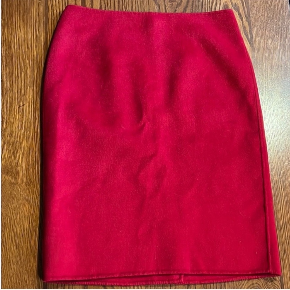 Talbots | NWT Women”s size 4 Elegant Red Wool Skirt